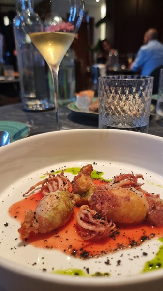 Totanetti fritti ripieni cucina di pesce pescato La Caprese di Mozzo Bergamo
