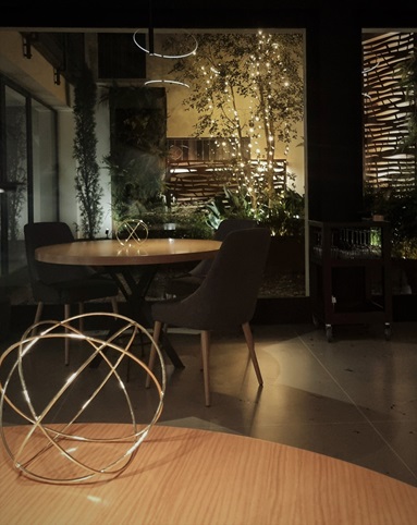 La sala gourmet del Ristorante Borgia Milano zona Wagner dagli arredi minima chic, luci soffuse, atmosfera intima e riservata
